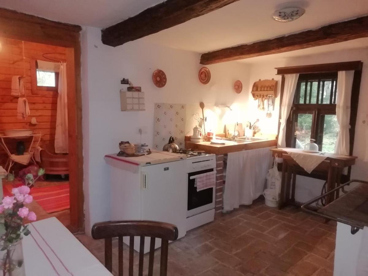 Fecskefeszek Vendeghaz Oriszentpeter Hotel Buitenkant foto